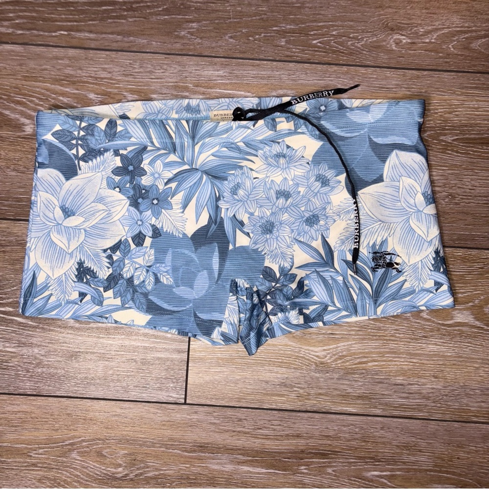 Burberry Floral Swim Trunks Men’s Medium